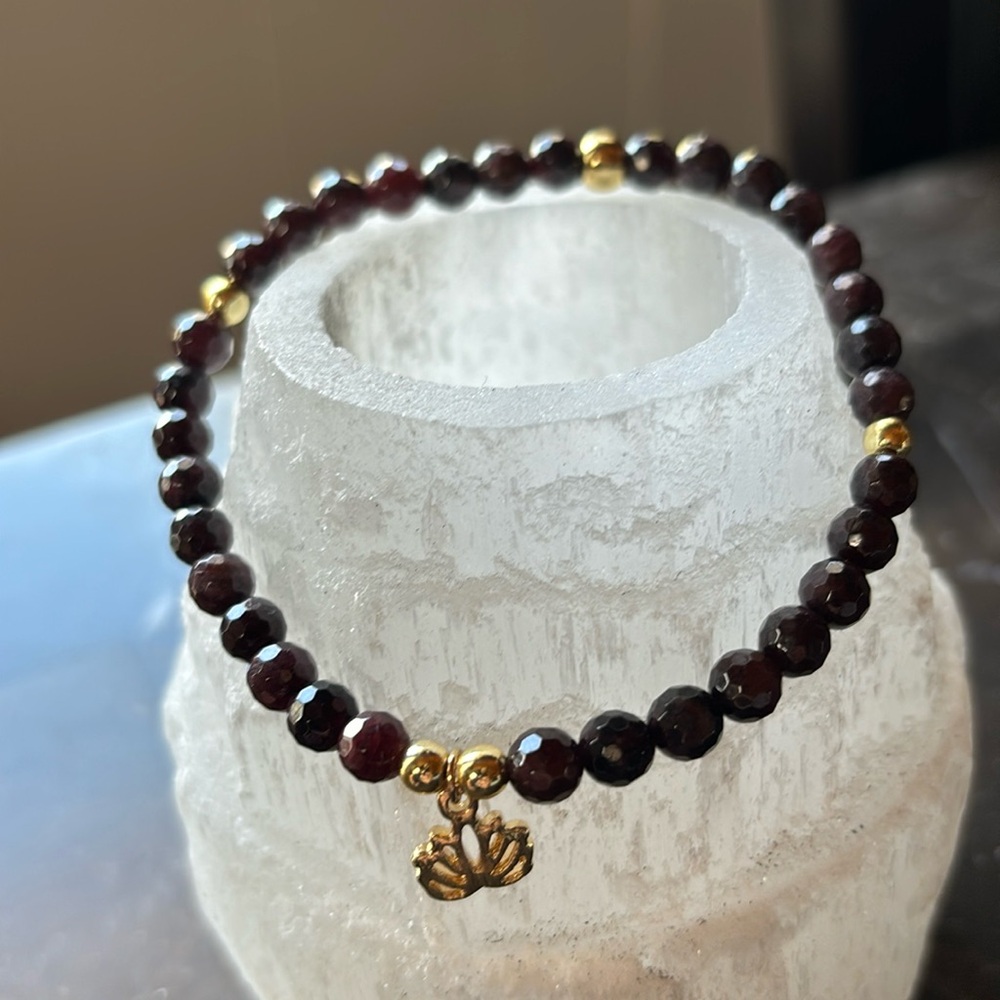 Beaded bracelet